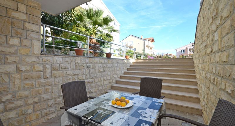Apartman pro 4 os. se 2 ložnicemi - Apartments Mara Vodice, foto 12