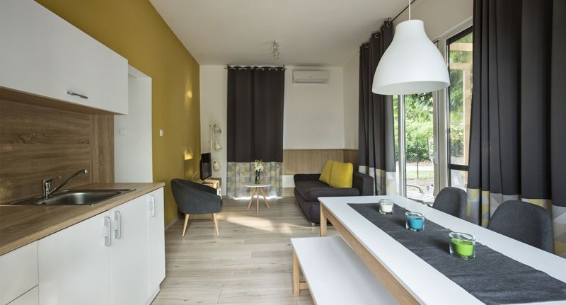 Premium Rodinný Apartman (jako celek) pro 4 os. (s možností přistýlky) - Barack Thermal & Natura Apartmanok Tiszakécske, foto 1
