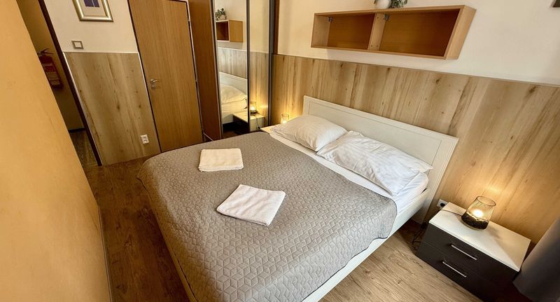 Pokoj se sprchou pro 2 os. - SKLEP REST Praha, foto 1