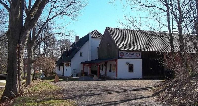 Rekreační dům (jako celek) s vlastní kuchyňkou pro 22 os. (s možností přistýlky) - Penzion U dvojice Nové Město na Moravě, foto 1