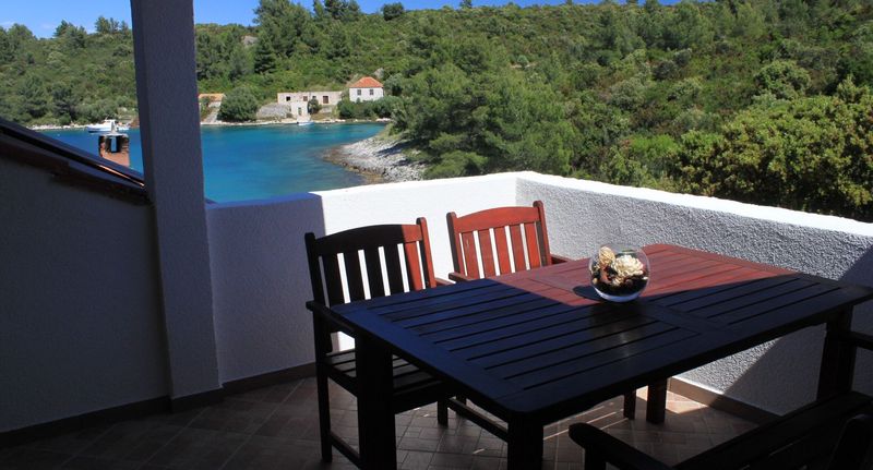 Apartman s terasou pro 4 os. s 1 ložnicí A-8801-a - Seaside Secluded Apartments Cove Karkavac - Šćedro, Hvar - 8801 Karkavac - Šćedro, foto 1