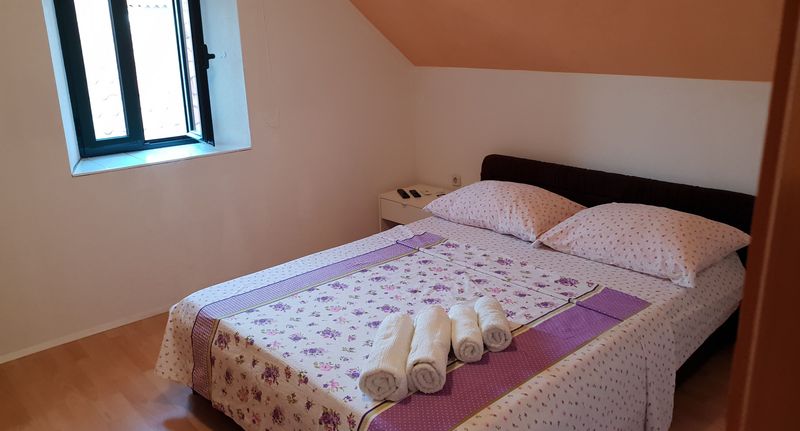 Apartman s klimatizací pro 5 os. se 2 ložnicemi A-16883-b - Apartments By The Sea Orebić, Pelješac - 16883 Orebić, foto 1