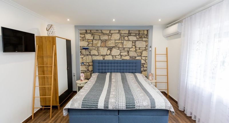 Grand Family Apartman pro 6 os. se 3 ložnicemi (s možností přistýlky) - Silver Apartments Bogács, foto 1