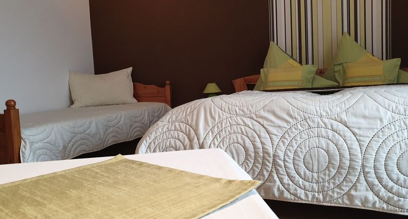 Apartman (jako celek) s privátní koupelnou mimo apartmán pro 3 os. s výhledem na jezero - Tópart Apartman Tapolca, foto 1