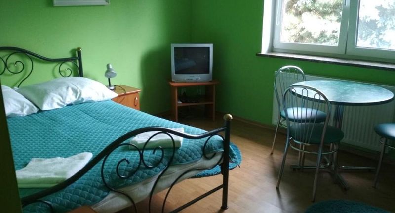 Pokoj s koupelnou pro 3 os. - Ośrodek Wypoczynkowy Vita Augustów, foto 1
