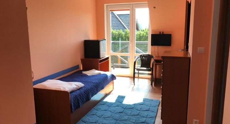 Pokoj s balkónem s koupelnou pro 3 os. - Ośrodek Wypoczynkowy Vita Augustów, foto 1