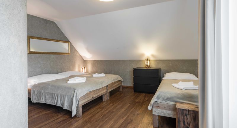 Apartman se sprchou s vlastní kuchyňkou pro 3 os. (s možností přistýlky) - Apartmány 294 Bedřichov, foto 1