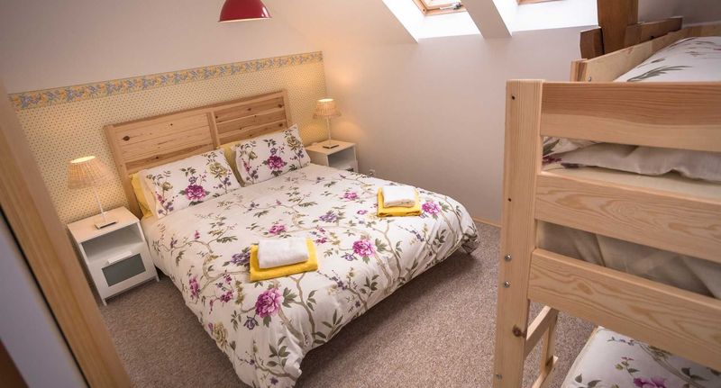 Apartman se sprchou s vlastní kuchyňkou pro 7 os. se 3 ložnicemi - penzion Bořetínský Statek Bořetín, foto 1