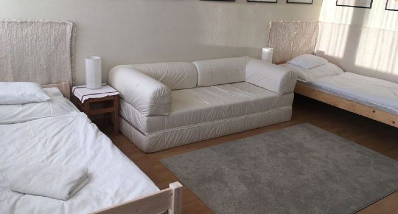 Apartman (jako celek) s balkónem pro 7 os. na poschodí - Harangláb Apartman Tata, foto 1