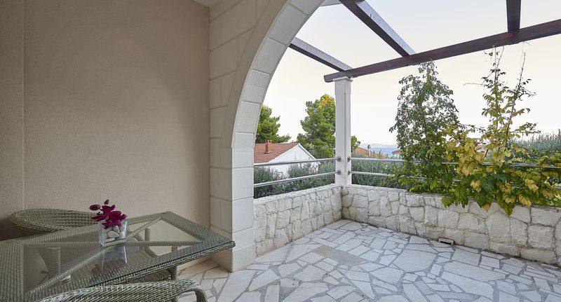 Apartman s klimatizací s terasou pro 2 os. s 1 ložnicí A-17803-a - Apartments With Parking Space Mavarštica, Čiovo - 17803 Mavarštica, foto 1
