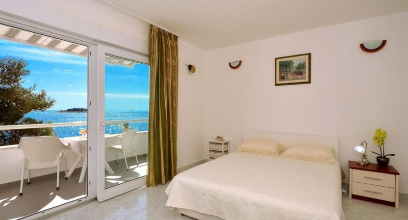 Apartman pro 4 os. se 2 ložnicemi - Apartments Nina Rogoznica II, foto 10