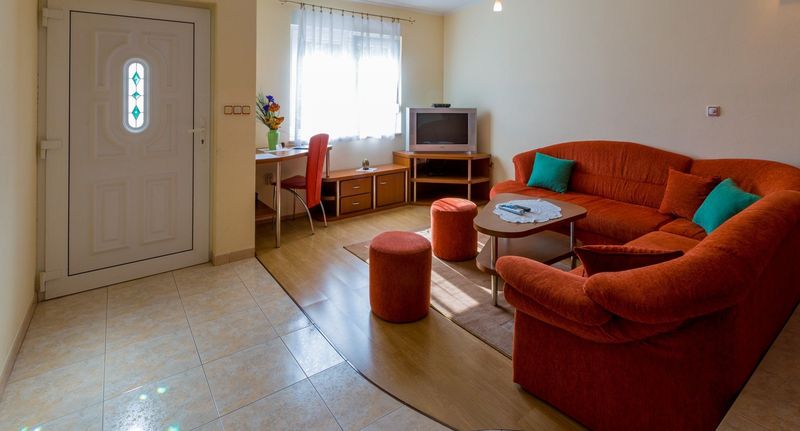 Apartman pro 5 os. se 2 ložnicemi - Apartment Novakovic Crikvenica, foto 1