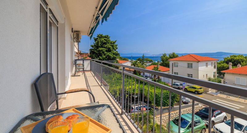 Apartman pro 5 os. se 2 ložnicemi - Apartment Mladen Crikvenica, foto 1