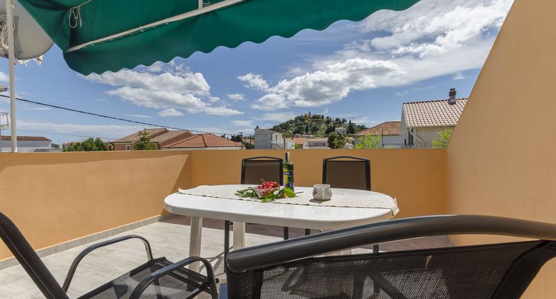 Apartman pro 4 os. se 2 ložnicemi - Apartments Mila II Tribunj, foto 1
