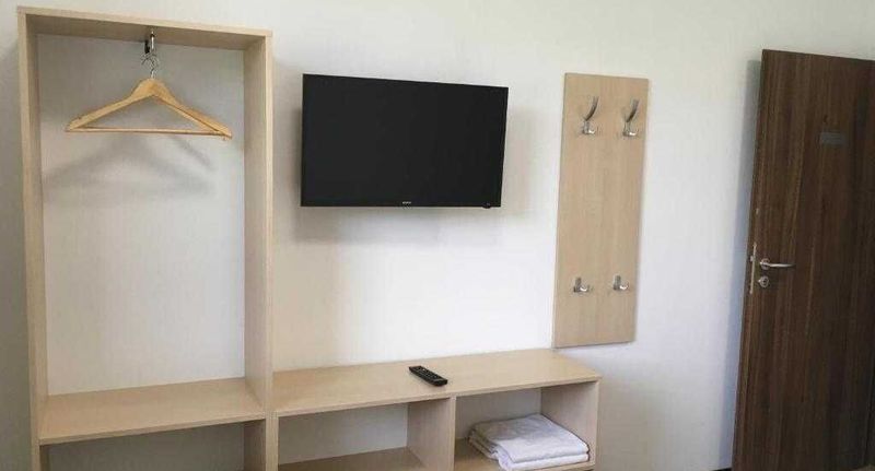 Pokoj pro 6 os. (s možností přistýlky) - SPORTLIFE Hotel Rumburk, foto 1