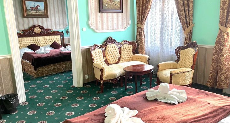 Grand Apartman pro 4 os. se 2 ložnicemi s výhledem na hrad - Hotel Klarinn Praha, foto 1