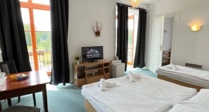 Apartman se sprchou pro 4 os. s 1 ložnicí - Hotel SLOUP Řípec, foto 1