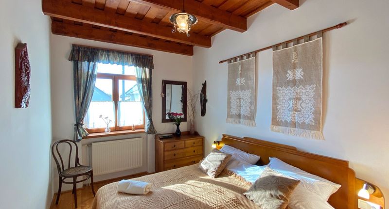 Romantik Rodinný Rekreační dům (jako celek) pro 6 os. - Bakonyi Vadász Háza Bakonykúti, foto 1