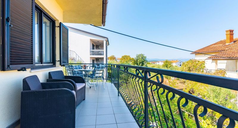 Standard Rodinný Apartman pro 4 os. se 2 ložnicemi - Apartments Soldan Malinska Krk, foto 1