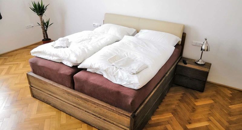 Depandance Apartman s vlastní kuchyňkou pro 6 os. se 3 ložnicemi (s možností přistýlky) - Villa Cafe Krnov, foto 1