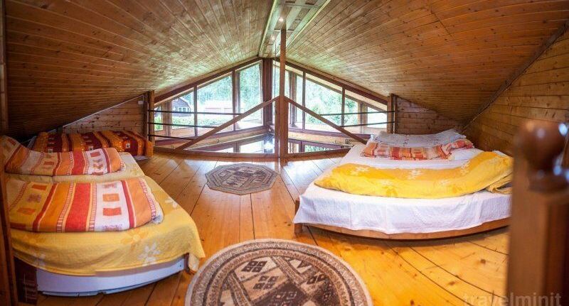 Roubenka (jako celek) s galérií pro 9 os. - Little House Gheorgheni, foto 1