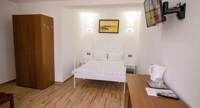 Pokoj s manželskou postelí (s možností přistýlky) - Casa Ypu 2 Mai, foto 1