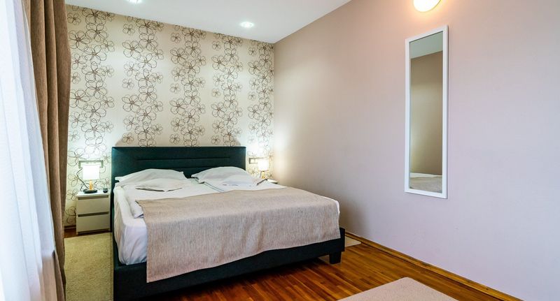 Apartman pro 4 os. s 1 ložnicí - Hotel Eden Câmpulung Moldovenesc, foto 1