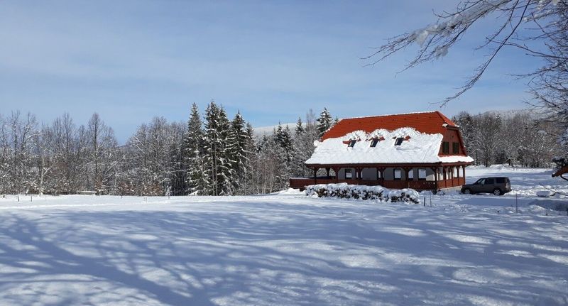 Roubenka (jako celek) pro 9 os. s výhledem na les s panoramou (s možností přistýlky) - Cabana Csendes Bükk 2 Izvoare, foto 1