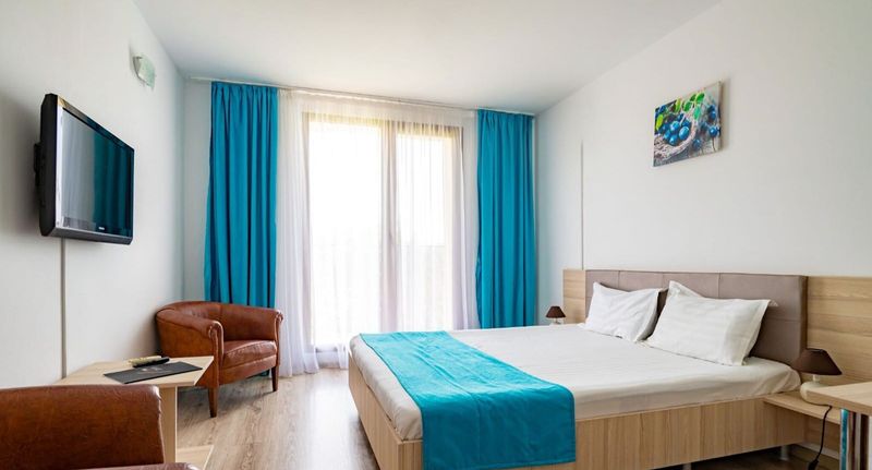 Standard Pokoj s manželskou postelí - Hotel Q Neptun, foto 1