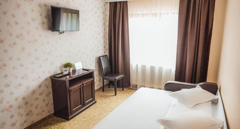 Apartman pro 4 os. se 2 ložnicemi - Pensiunea Curtea Bizantina Șcheia, foto 1