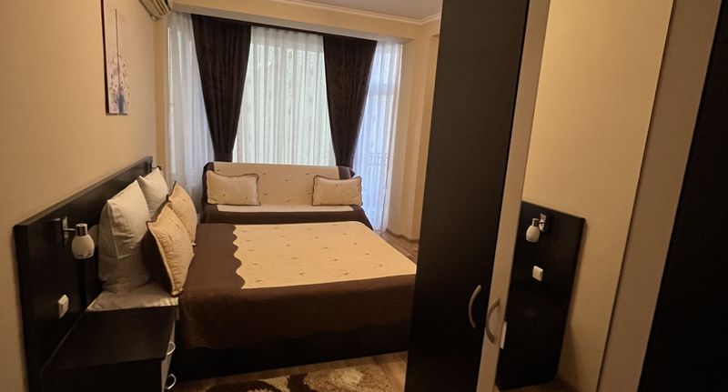 Family Pokoj s balkónem pro 3 os. - Pensiunea Perla Băile Felix, foto 1