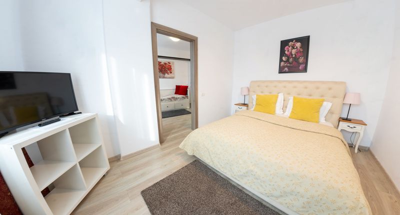 Apartman pro 4 os. se 2 ložnicemi - Avenue Parliament București, foto 1