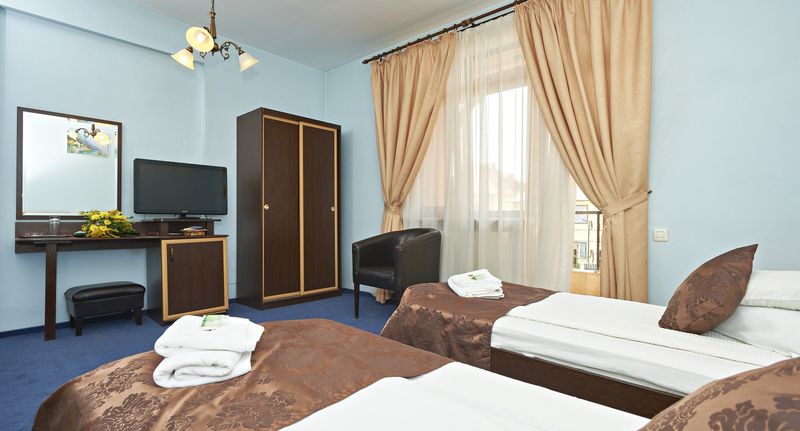 Deluxe Family Apartman pro 4 os. se 2 ložnicemi - Pensiune Ambient Brașov, foto 1