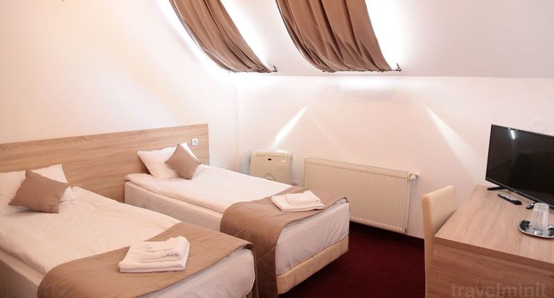 Apartman pro 4 os. se 2 ložnicemi - Hotel Apollonia Brașov, foto 1