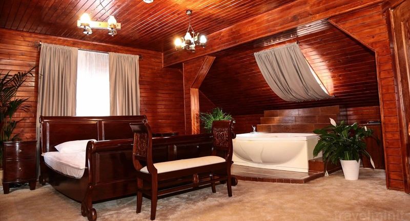 Deluxe Suita pro 3 os. s 1 ložnicí - Hotel Apollonia Brașov, foto 1