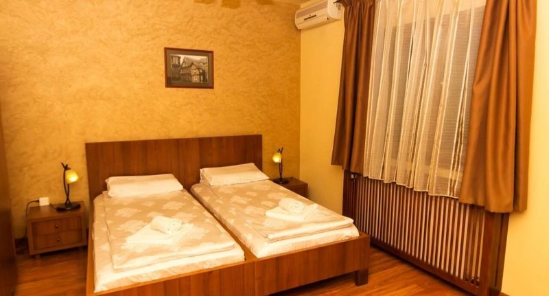 Apartman pro 4 os. s 1 ložnicí - Pensiunea Normandia Timișoara, foto 1