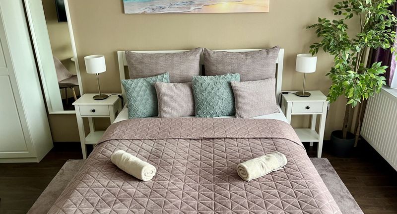 Apartman pro 5 os. se 3 ložnicemi na poschodí - Székely Vendég- és Apartmanház Siófok, foto 1