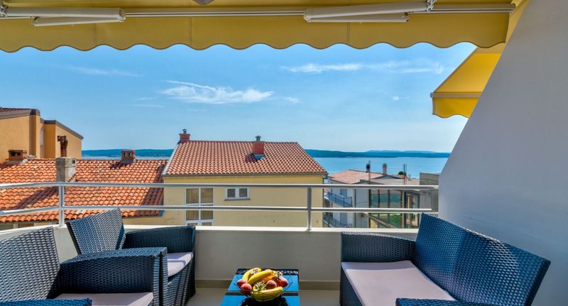 Apartman pro 4 os. se 2 ložnicemi s výhledem na moře na poschodí - Apartman Ilicevic Zvonimirova Crikvenica, foto 1