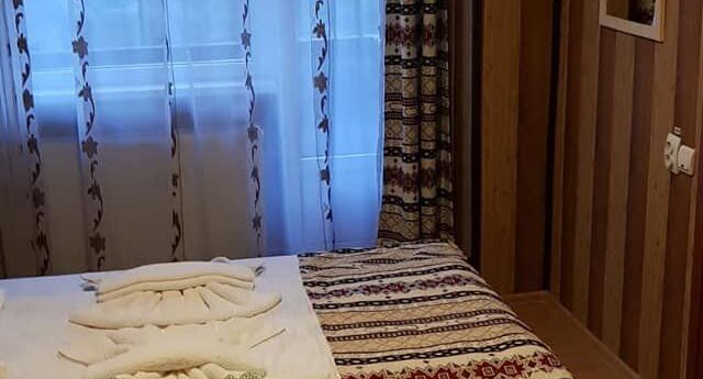Classic Pokoj s manželskou postelí - Pensiunea Ioana Bran, foto 1