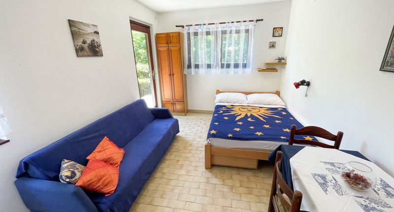 Apartman s vlastní kuchyňkou s manželskou postelí s 1 ložnicí přízemní - Apartmani Nadica Jadranovo, foto 1