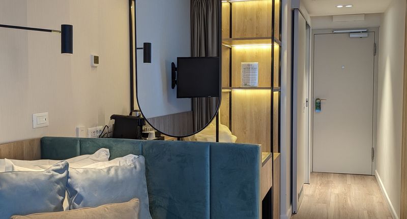 Pokoj s balkónem pro 1 os. na poschodí - Hotel Bavaria Blu & Conference Centre Mamaia, foto 1