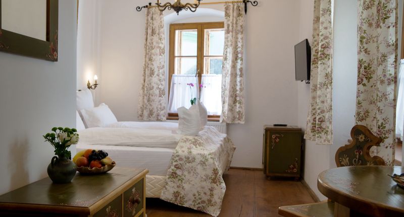 Pokoj pro 4 os. - Taschler Haus Boutique Sighișoara, foto 1