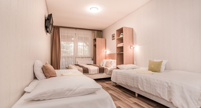 Apartman s balkónem pro 4 os. s 1 ložnicí na poschodí - Polaris Resort Apartmanház Zsóry-fürdő Mezőkövesd, foto 1