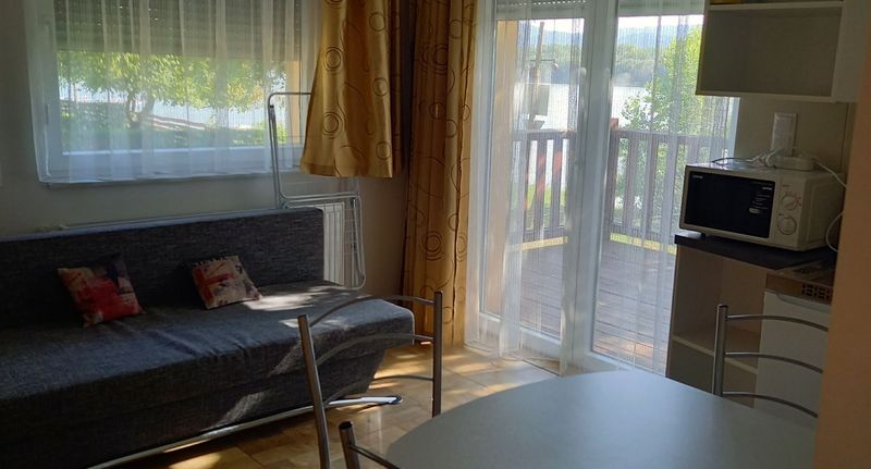 Apartman s manželskou postelí s 1 ložnicí s výhledem na řeku přízemní (s možností přistýlky) - Lábas-ház Szob, foto 1