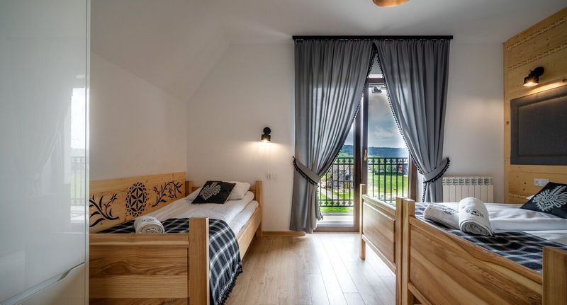 Family Apartman pro 5 os. se 2 ložnicemi s výhledem na hory (s možností přistýlky) - Apartament Aparthotel Rabiań-SKI Białka Tatrzańska, foto 1