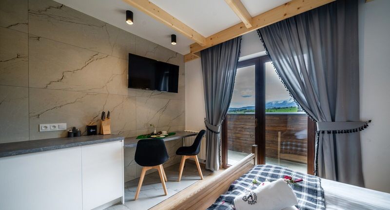 Apartman s koupelnou s manželskou postelí s 1 ložnicí s výhledem na hory - Apartament Aparthotel Rabiań-SKI Białka Tatrzańska, foto 1