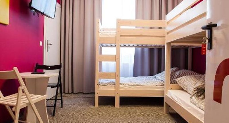 Rodinný Pokoj pro 4 os. na poschodí - MOON Hostel Poznań, foto 1
