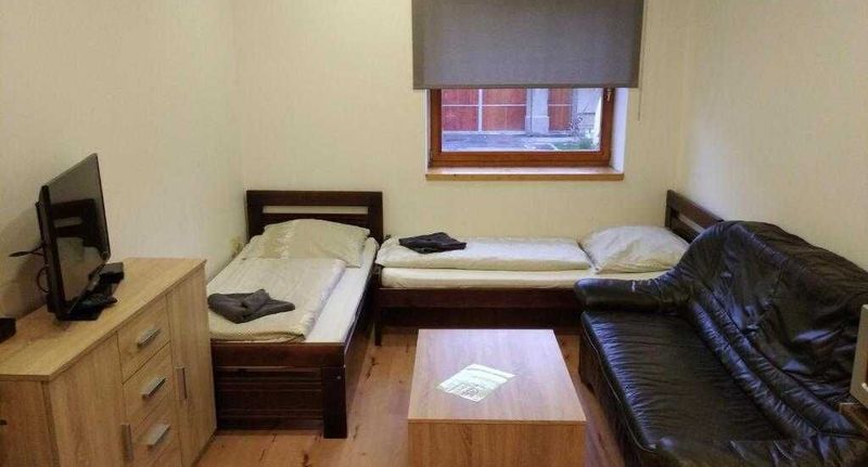 Apartman se sprchou s vlastní kuchyňkou pro 5 os. se 2 ložnicemi - Ubytování v soukromí Opolany u Poděbrad, foto 1
