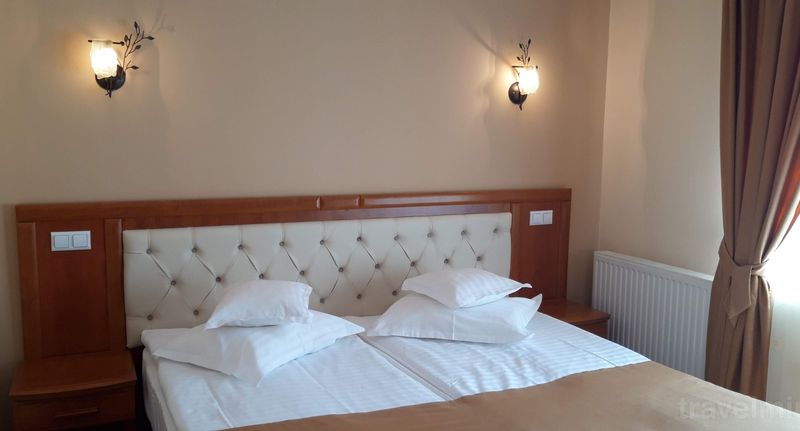 Queen Apartman pro 3 os. se 2 ložnicemi na poschodí (s možností přistýlky) - Pensiunea Turistică Anotimpuri Predeal, foto 1