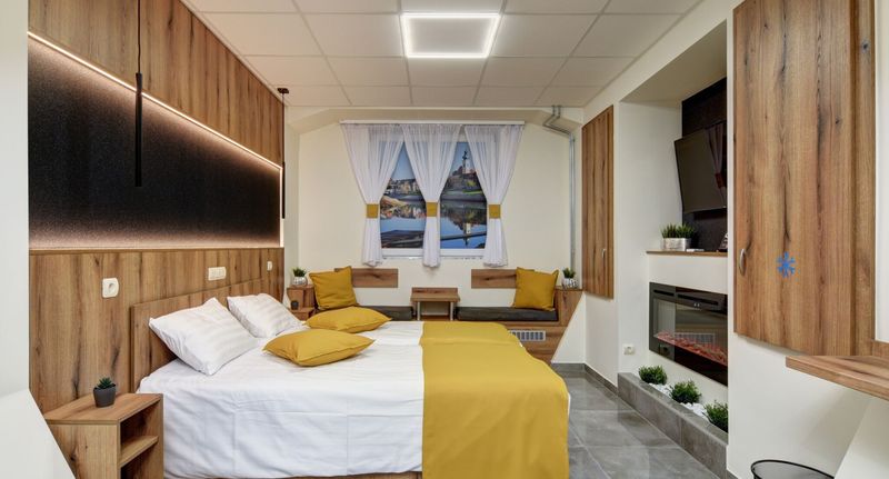 Romantik Pokoj s klimatizací pro 2 os. - Riverside Inn Győr, foto 1